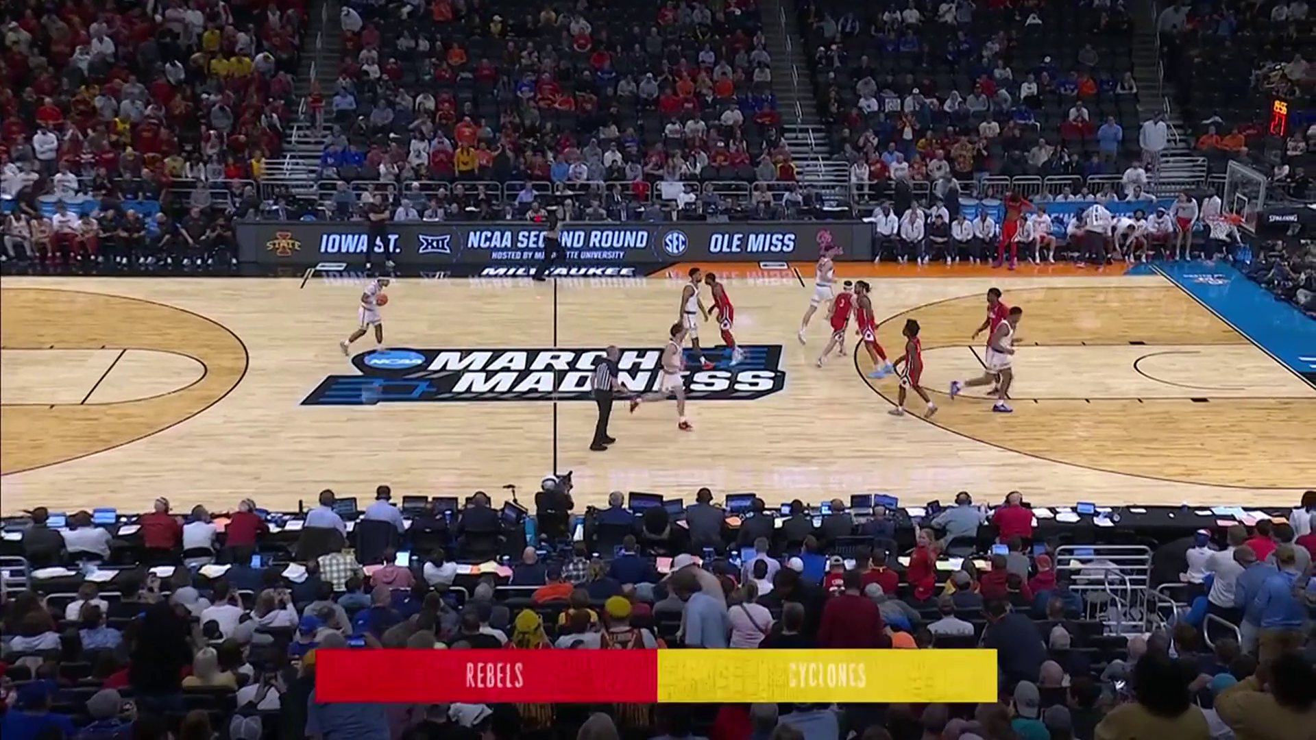https://clips-media-aka.warnermediacdn.com/ncaa/clips/2025-03/1841513-aa90b6cb77224392a5f12fde3cb61873/images/4f5c919f-75ef-4359-b91a-2dfce2910d76-1841513-1.png
