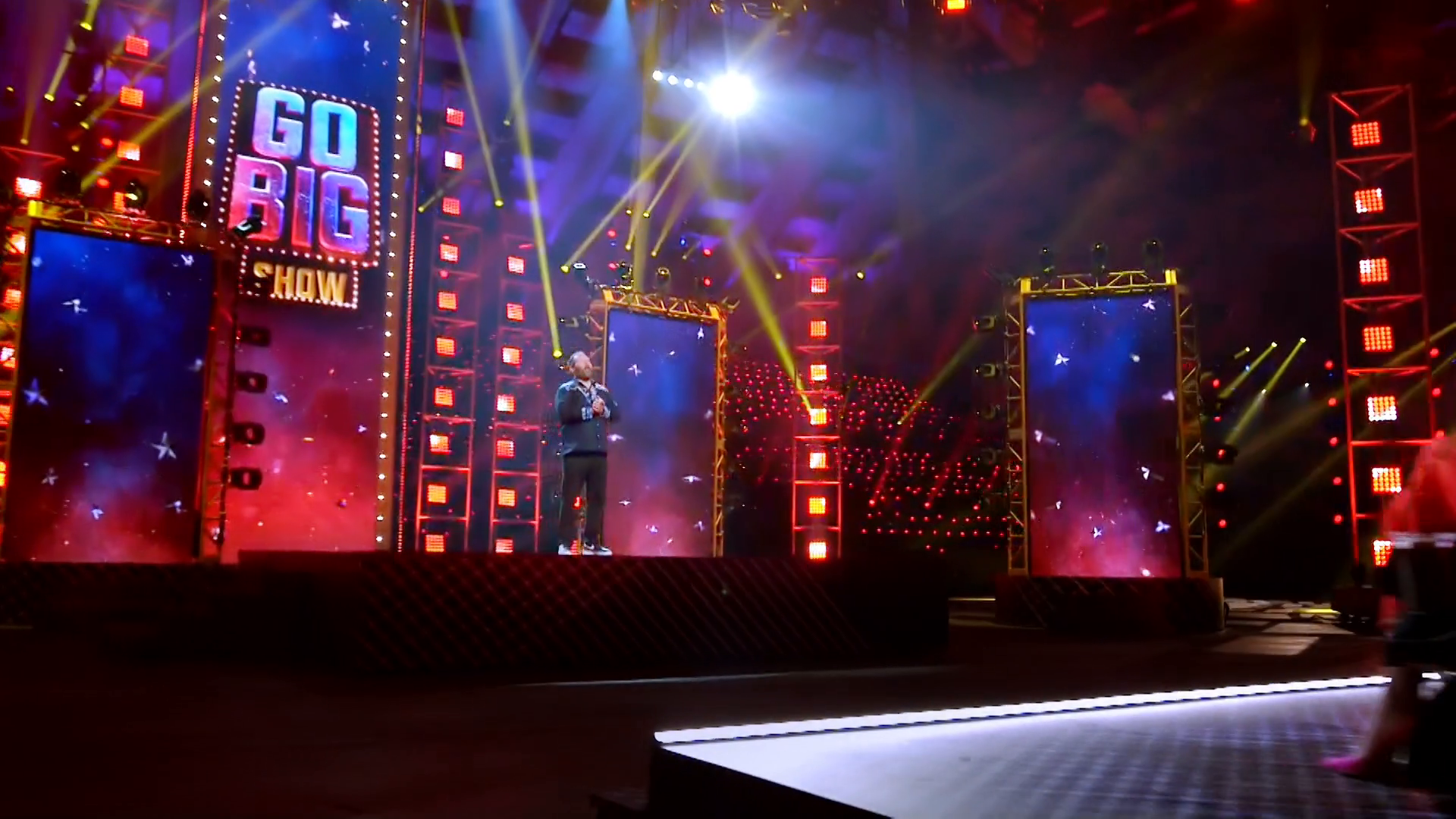 Go-Big Show: First Look